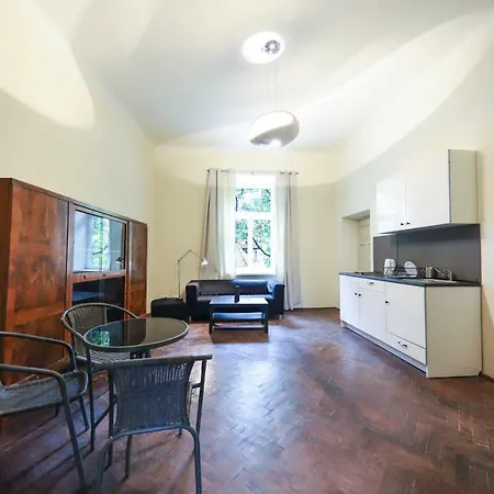 Dom Osterwy Apartment